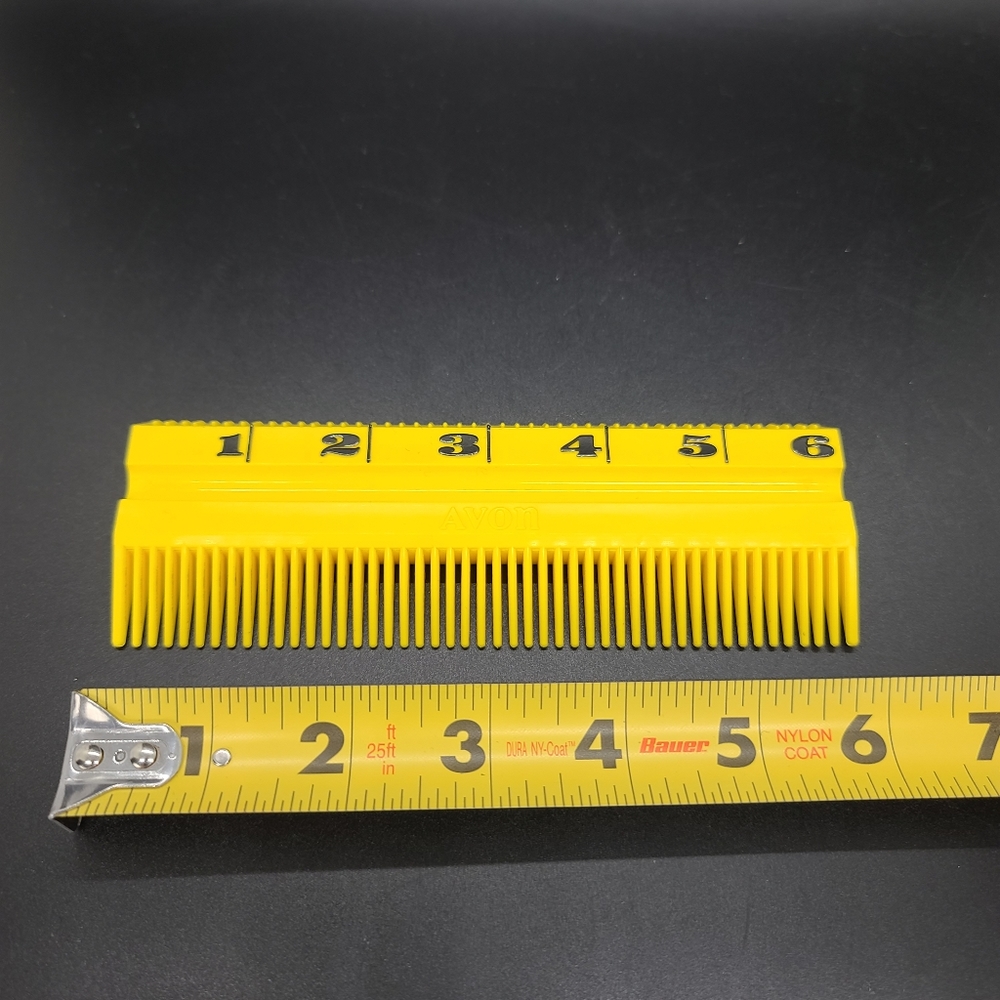 Avon School Days Ruler Comb - Picture 9 of 10